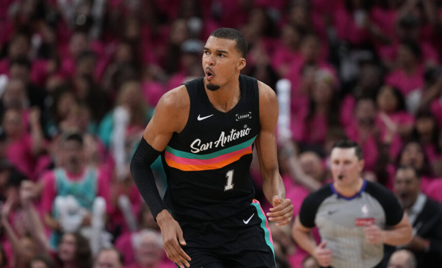 Wembanyamos sulaukusi „Spurs“ priartėjo prie kito NBA etapo