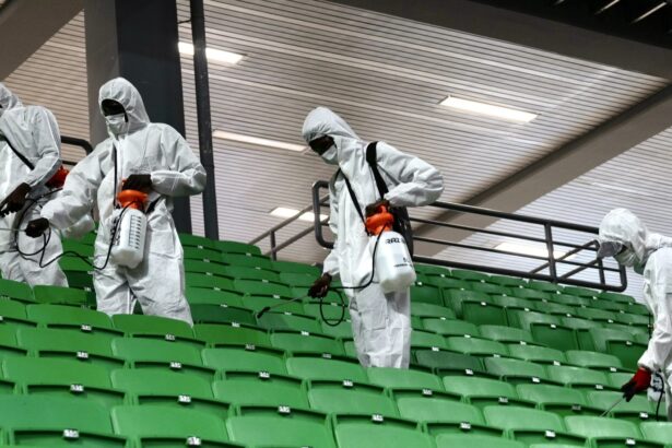 Valymas „Panathinaikos“ arenoje. Panathinaikos BC „X“ nuotr.