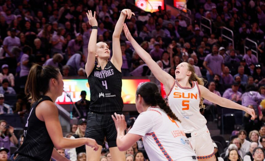 Jocytė pergalingai debiutavo WNBA