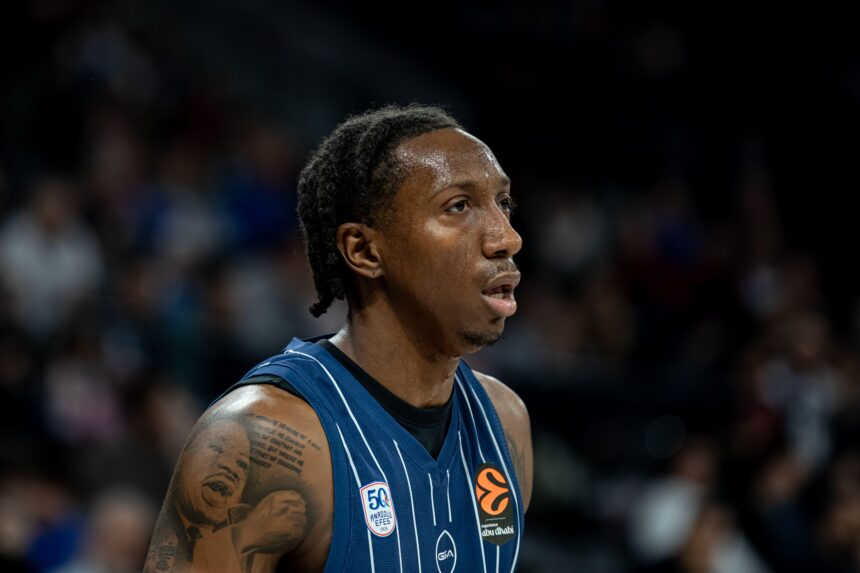 „Žalgiris“ artėja prie susitarimo su „Anadolu Efes“ gynėju