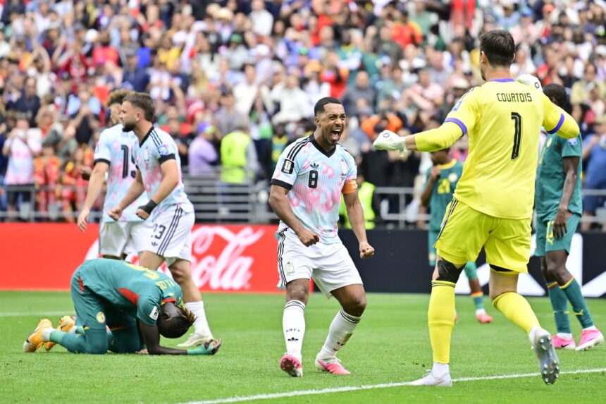 Belgija išplėšė neįtikėtiną pergalę prieš Senegalą ir žengė į pasaulio čempionato aštuntfinalį