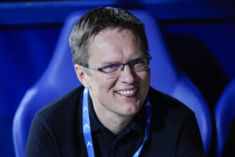 Britai žavisi Valdo Dambrausko kelio į didįjį futbolą istorija