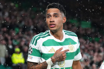 Glazgo „Celtic“ žengė milžinišką žingsnį UEFA Čempionų lygos pagrindinio etapo link.