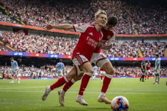 Londono „Arsenal“ futbolininkai „Community Shield“ taurės rungtynėse 3:0 užtikrintai įveikė „Manchester City“