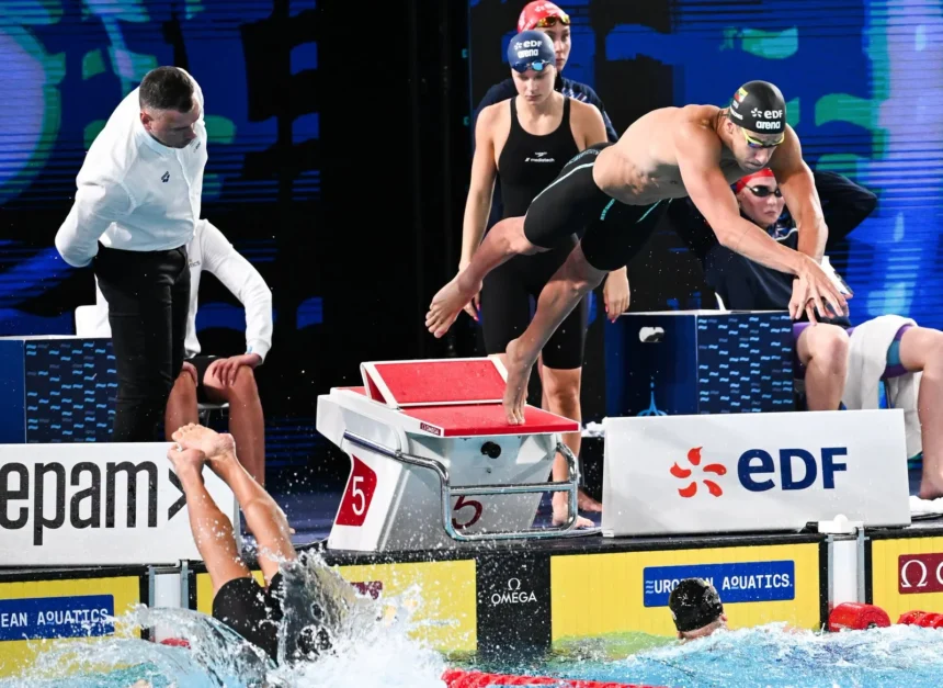 Mišri estafetė (LTU Aquatics nuotr.)