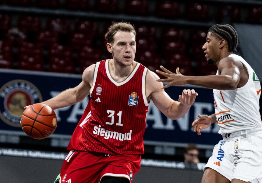 Rokas Jokubaitis į „Bayern“ gretas sugrįžo išsigydęs sunkią traumą ir metų pertraukos.