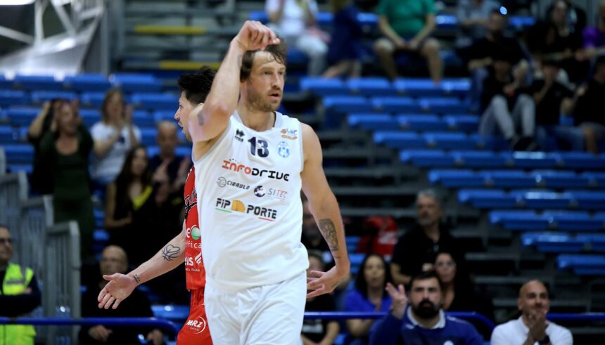 „Amžius yra tik skaičius“: Jasaitis ir toliau rungtyniaus Italijoje