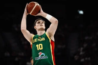 Ąžuolas Tubelis (FIBA nuotr.)
