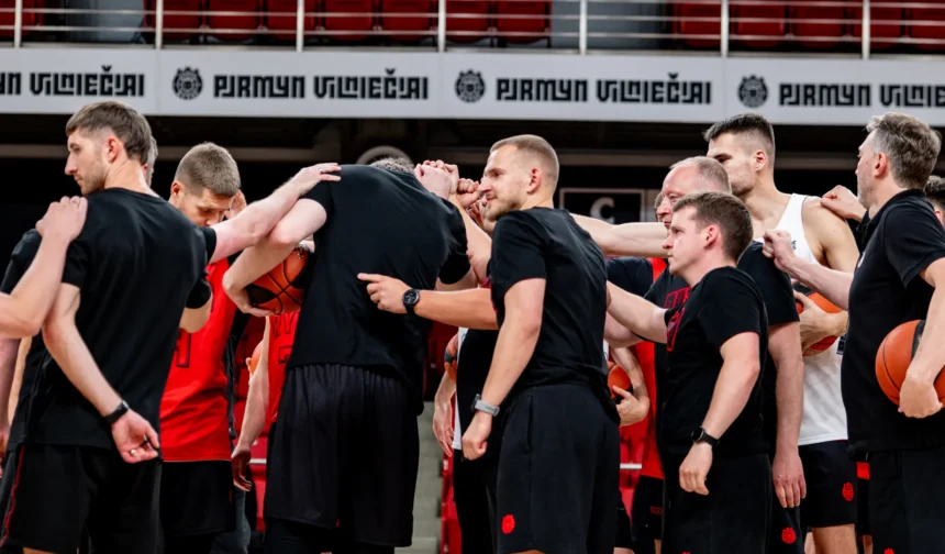 „Ryto“ komanda susirinko į pirmą treniruotę