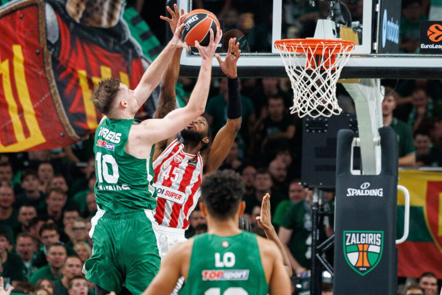Sužavėti ir ispanai: „Žalgiris“ su „Olympiacos“ atskleidė Europos krepšinio grožį