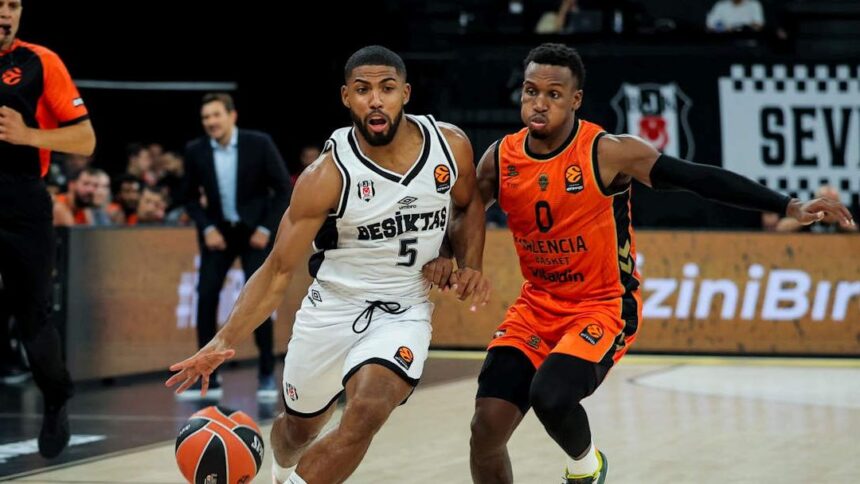TJ Shortso vedama „Valencia“ Eurolygos starte dramatiškai palaužė „Bešiktaš“