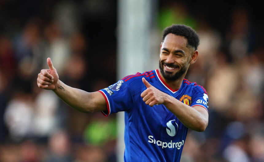 „Manchester United“ paskutinėmis sekundėmis išplėšė lygiąsias