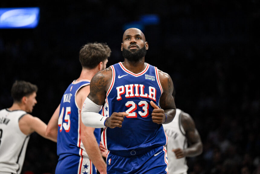 Jamesas debiutavo su „76ers“ marškinėliais